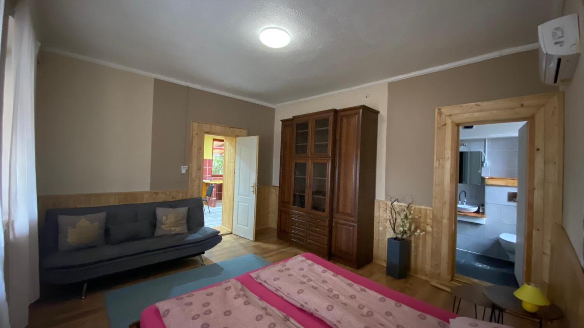 Vila Dobo Tanya Roszke Exteriér fotografie