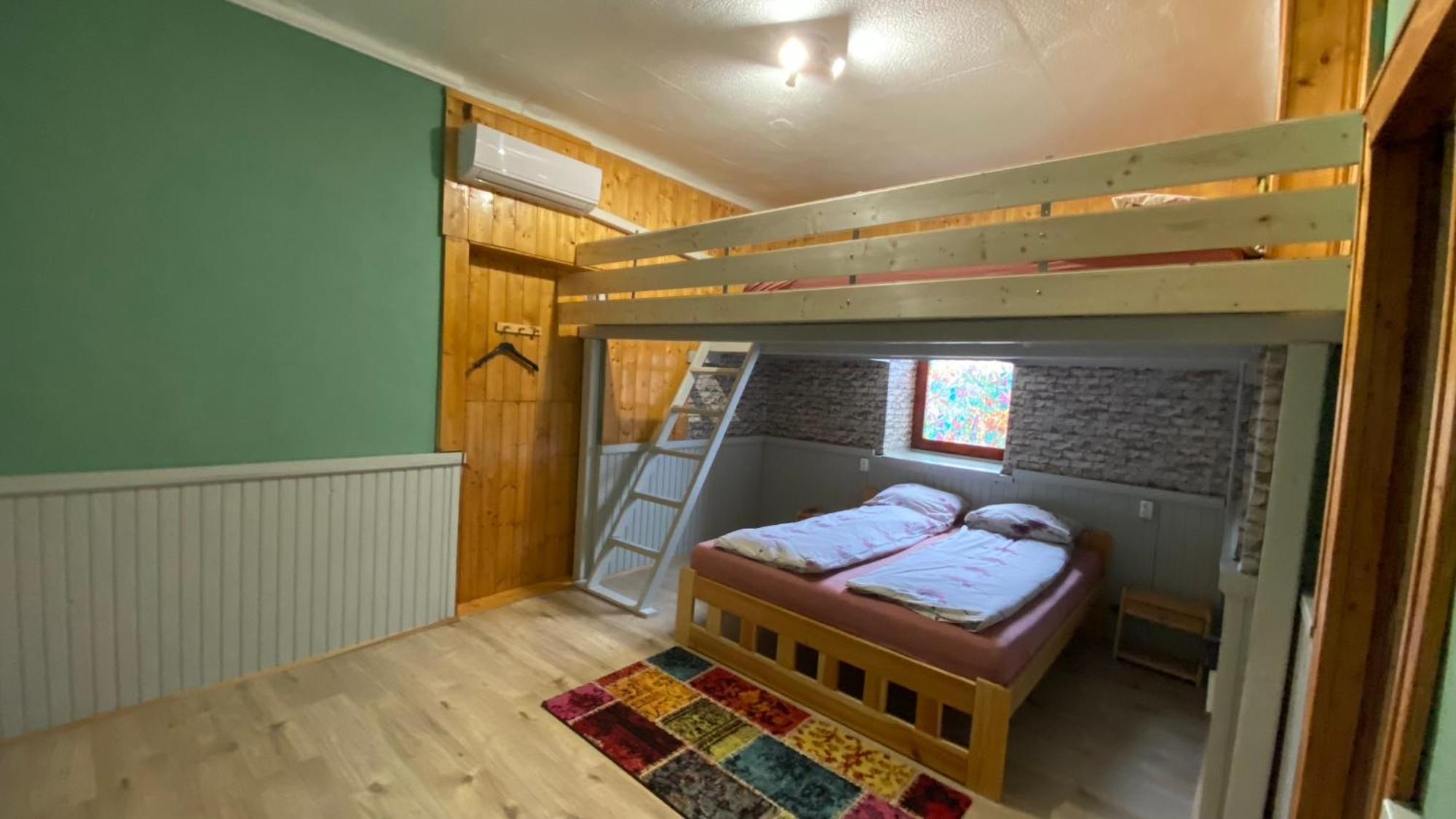 Vila Dobo Tanya Roszke Exteriér fotografie